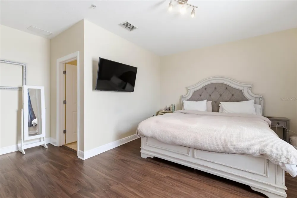 628 CLEVELAND STREET #1314 Clearwater, FL 33755