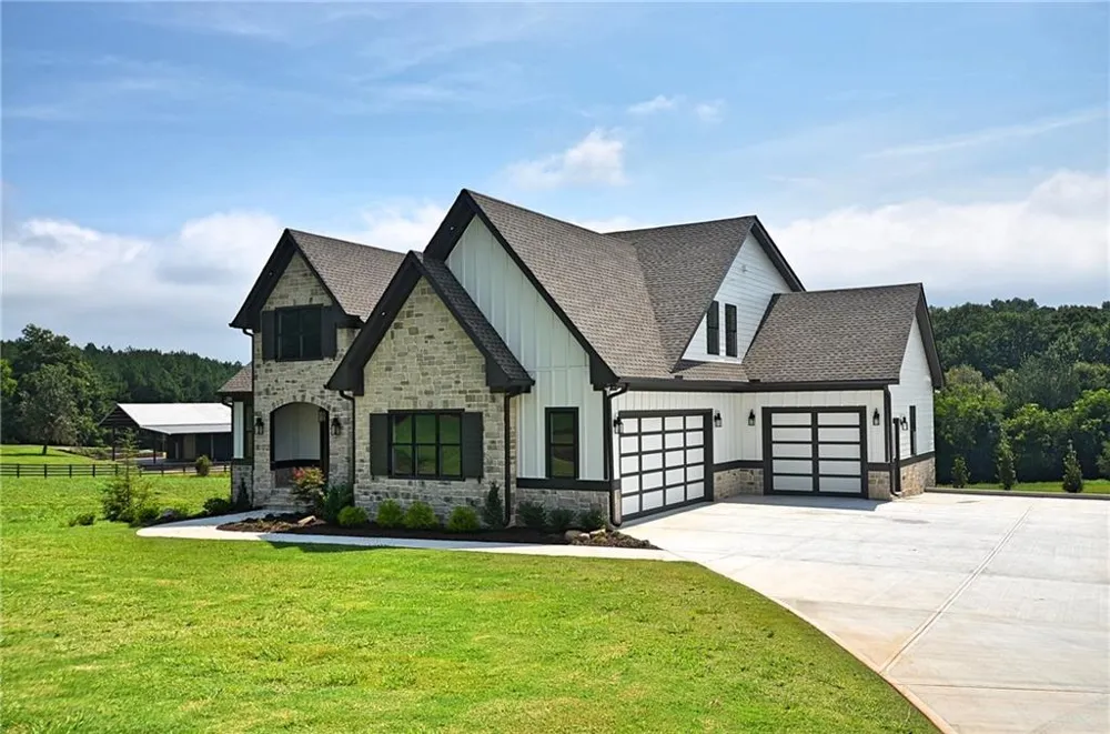 810 North Hampton Way Monroe, GA 30656