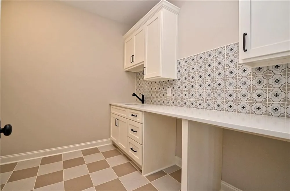 810 North Hampton Way Monroe, GA 30656