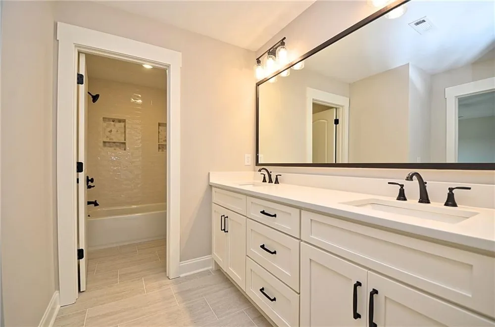 810 North Hampton Way Monroe, GA 30656