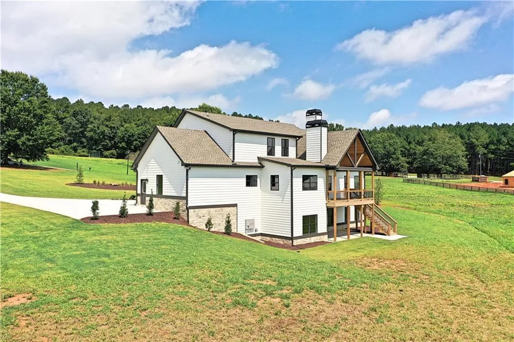 810 North Hampton Way Monroe, GA 30656