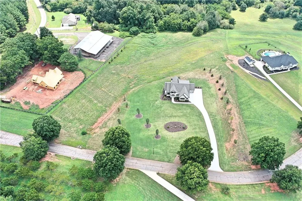 810 North Hampton Way Monroe, GA 30656