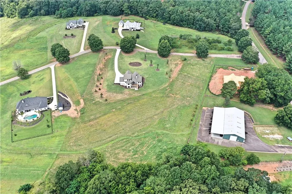810 North Hampton Way Monroe, GA 30656