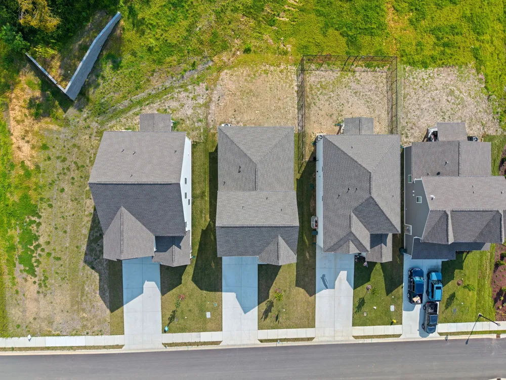 1084 Large Poppy Dr La Vergne, TN 37086