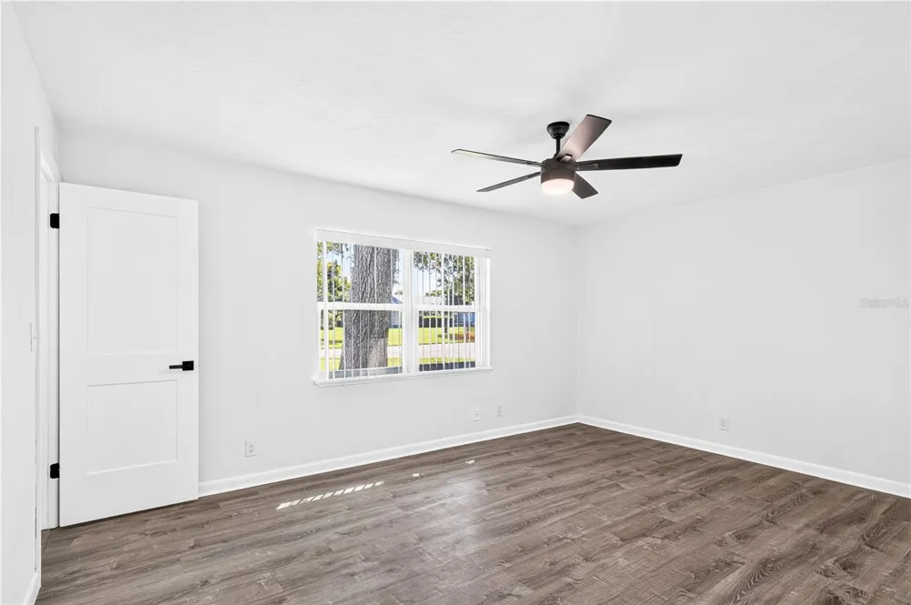 5464 RIVERSIDE DRIVE Port Orange, FL 32127