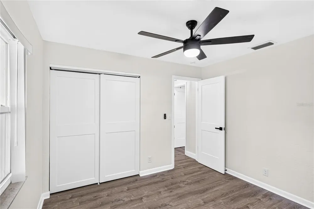 5464 RIVERSIDE DRIVE Port Orange, FL 32127