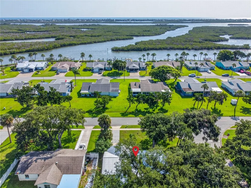 5464 RIVERSIDE DRIVE Port Orange, FL 32127