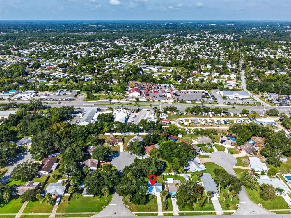 5464 RIVERSIDE DRIVE Port Orange, FL 32127