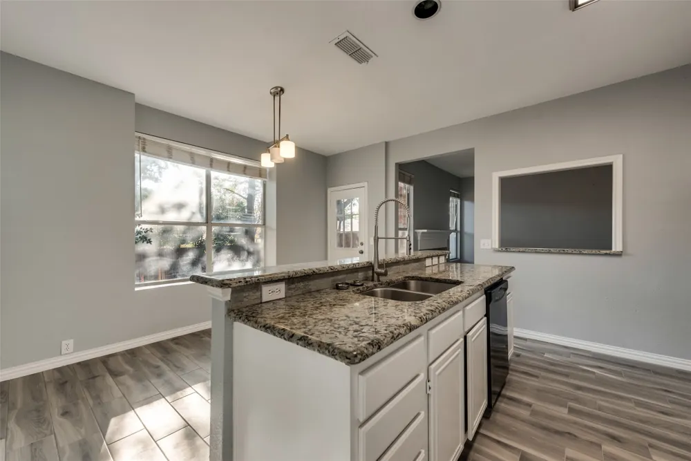 1869 Meyerwood Lane Flower Mound, TX 75028
