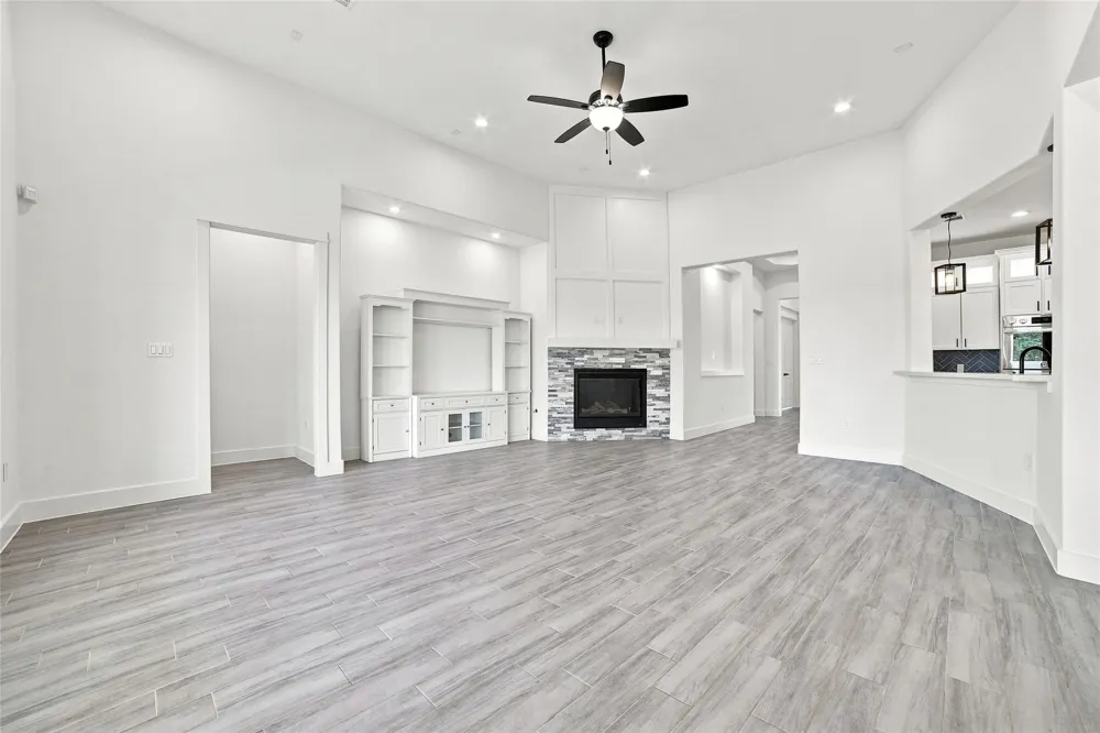 203 Cavalry Trail Drive Rosharon, TX 77583