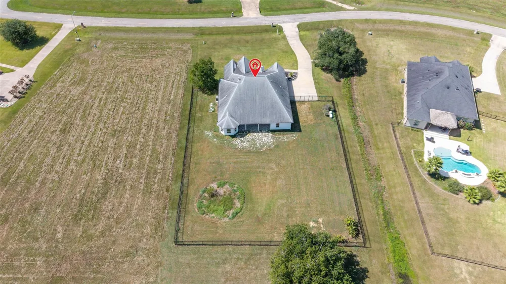203 Cavalry Trail Drive Rosharon, TX 77583