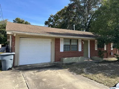 113 NW Memorial Parkway