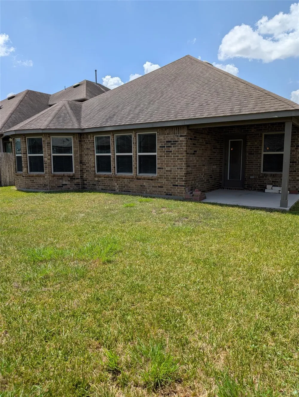 2331 Shoal Valley Lane Richmond, TX 77469