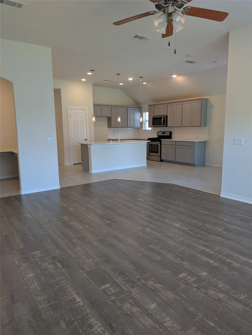 2331 Shoal Valley Lane Richmond, TX 77469