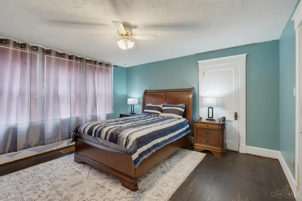 3918 Delmar Avenue Cheviot, OH 45211