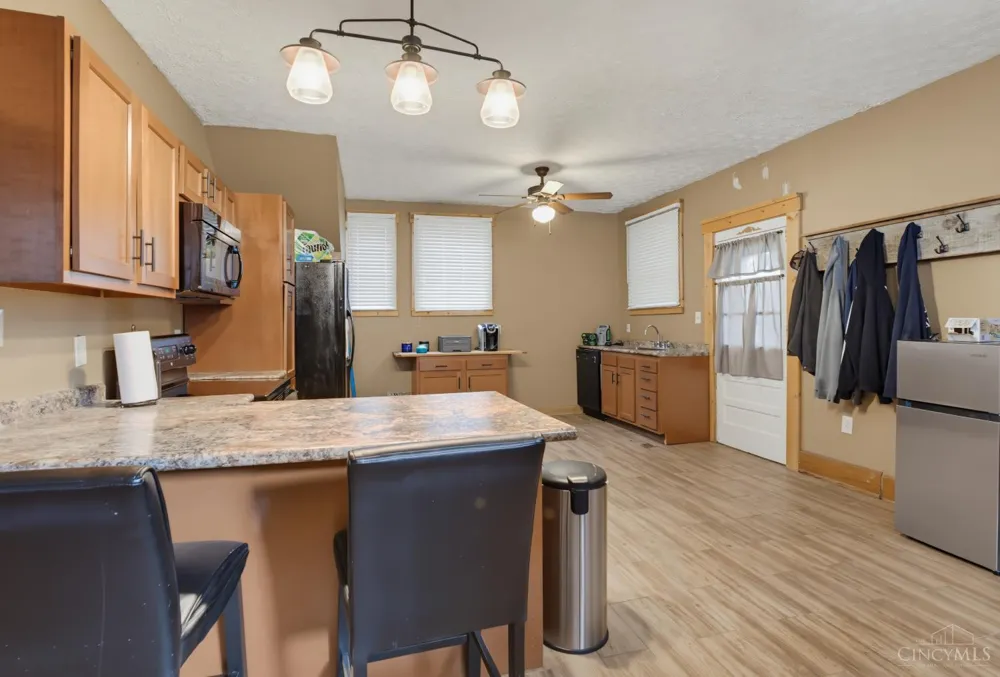 3918 Delmar Avenue Cheviot, OH 45211