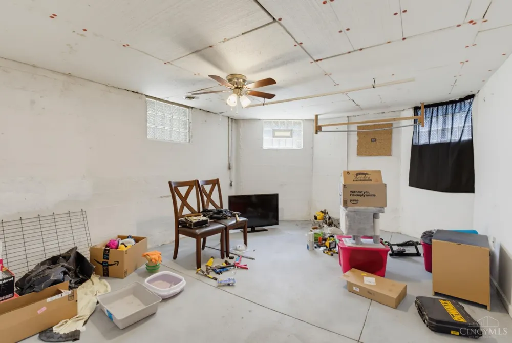 3918 Delmar Avenue Cheviot, OH 45211