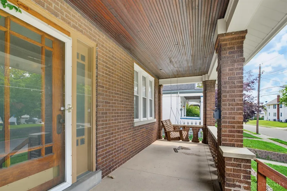 3918 Delmar Avenue Cheviot, OH 45211