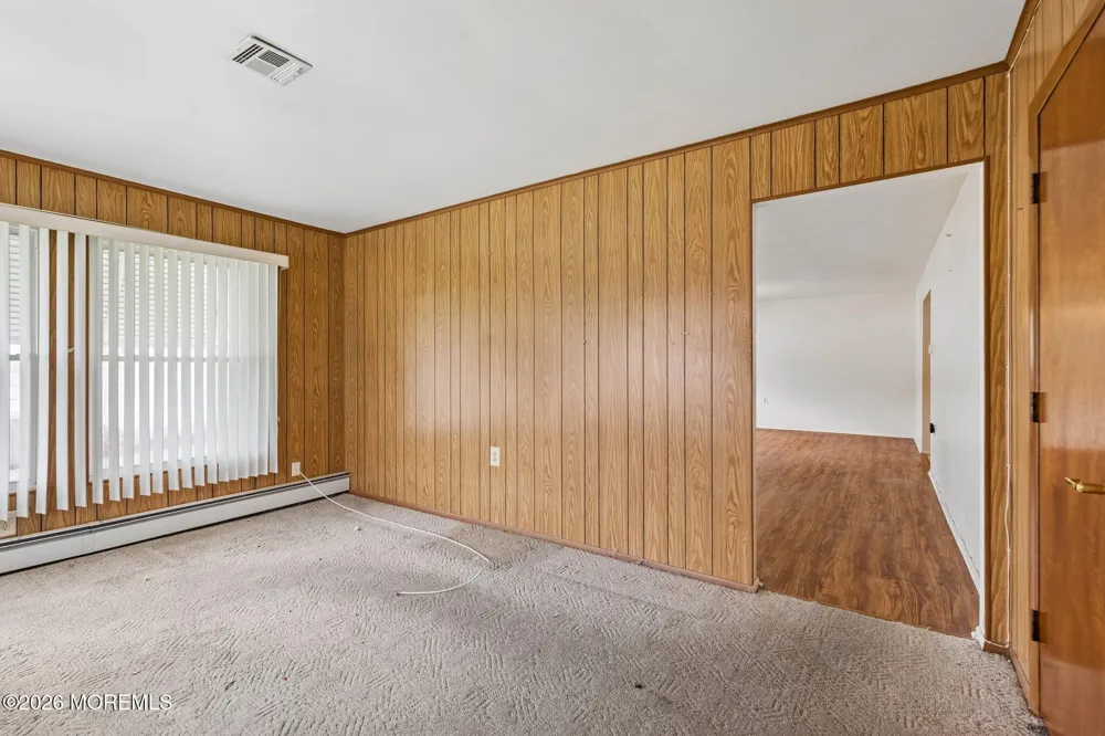93 Hyannis Street Toms River, NJ 08757