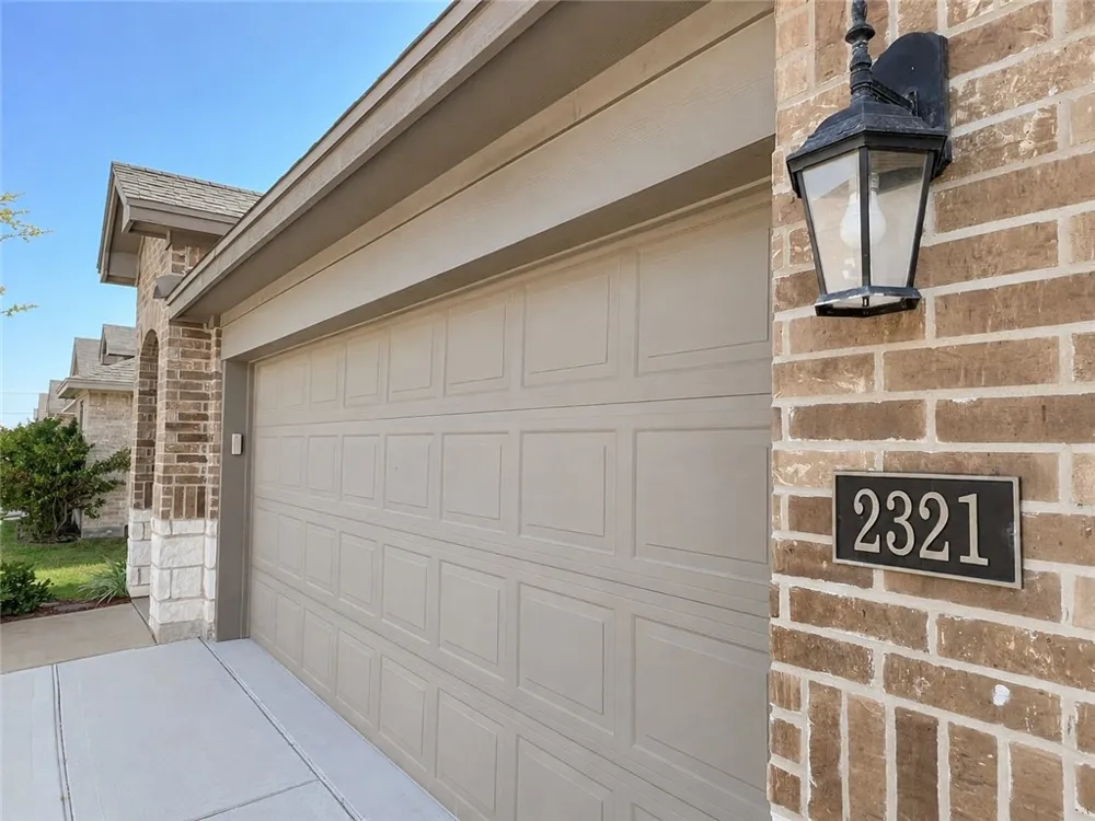 2321 Sky Crest Drive Corpus Christi, TX 78418