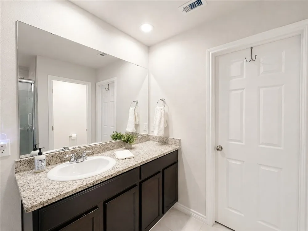 2321 Sky Crest Drive Corpus Christi, TX 78418