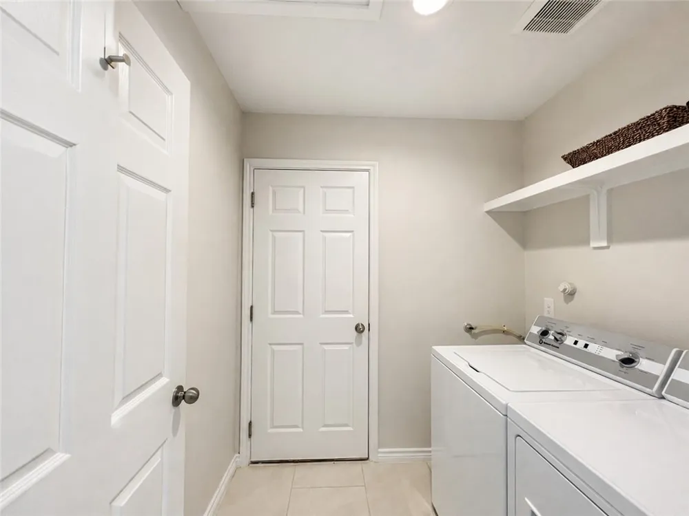 2321 Sky Crest Drive Corpus Christi, TX 78418