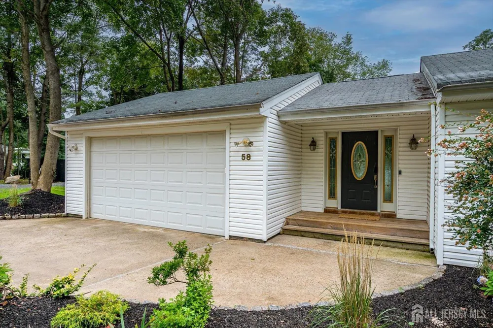58 Pleasant Valley Road Old Bridge, NJ 08857