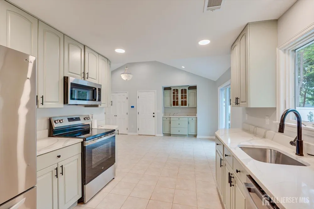 58 Pleasant Valley Road Old Bridge, NJ 08857