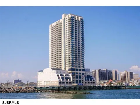 60 N Maine Ave