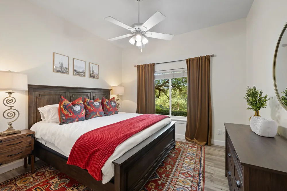4607 R O DRIVE Spicewood, TX 78669