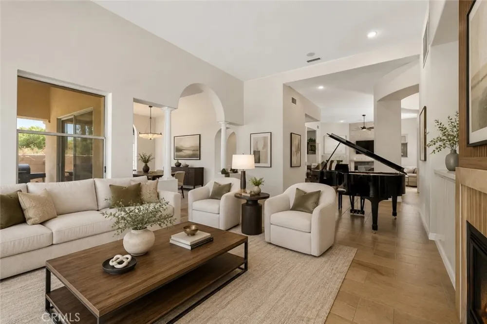 1228 Verdugo Palm Springs, CA 92262