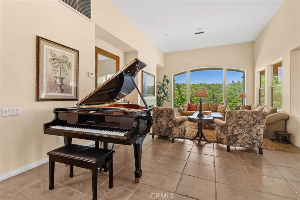 1228 Verdugo Palm Springs, CA 92262