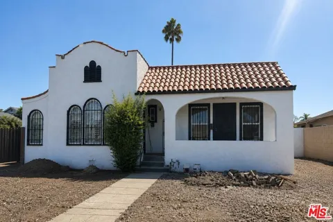 4008 Arlington Avenue