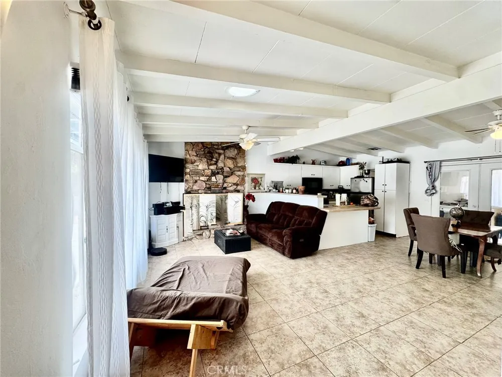 68670 Iroquois Cathedral City, CA 92234