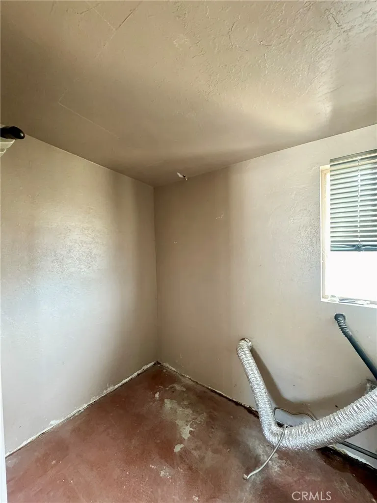 68670 Iroquois Cathedral City, CA 92234