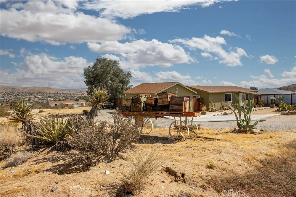 61774 Alta Vista Joshua Tree, CA 92252