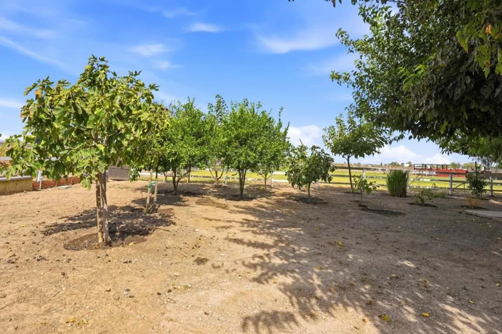 13400 Second Street Los Banos, CA 93635