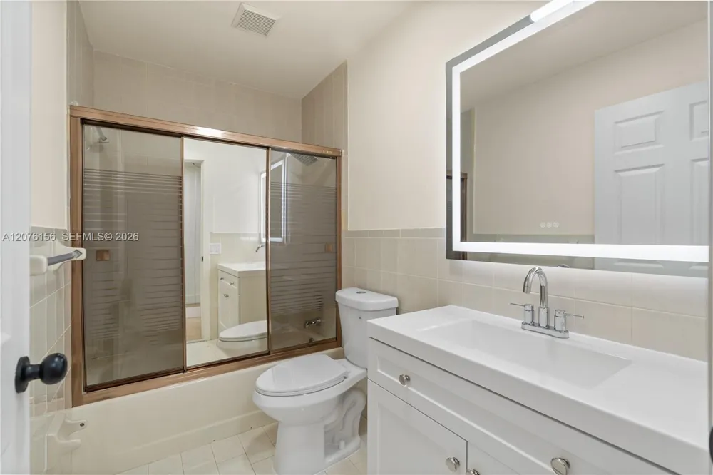 1201 SW 142nd Ave Miami, FL 33184
