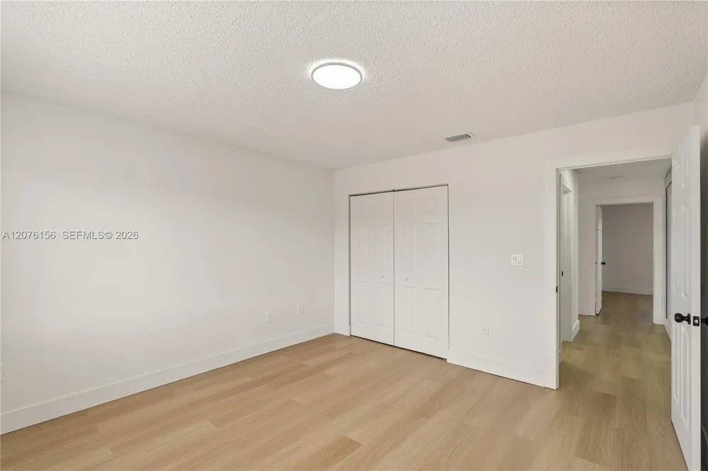 1201 SW 142nd Ave Miami, FL 33184