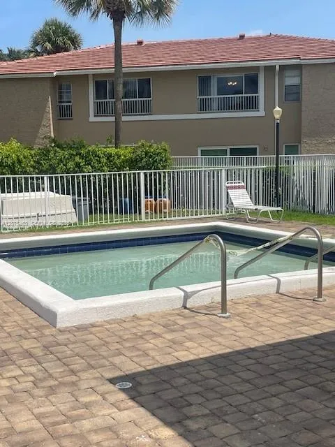 9962 Twin Lakes Dr #7-p Coral Springs, FL 33071