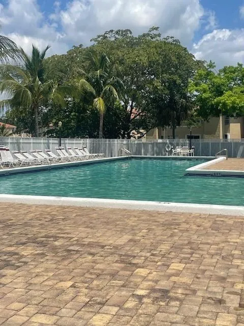 9962 Twin Lakes Dr #7-p Coral Springs, FL 33071