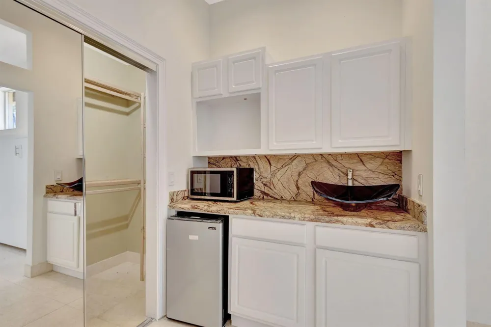 16334 PORT DICKINSON DRIVE Jupiter, FL 33477