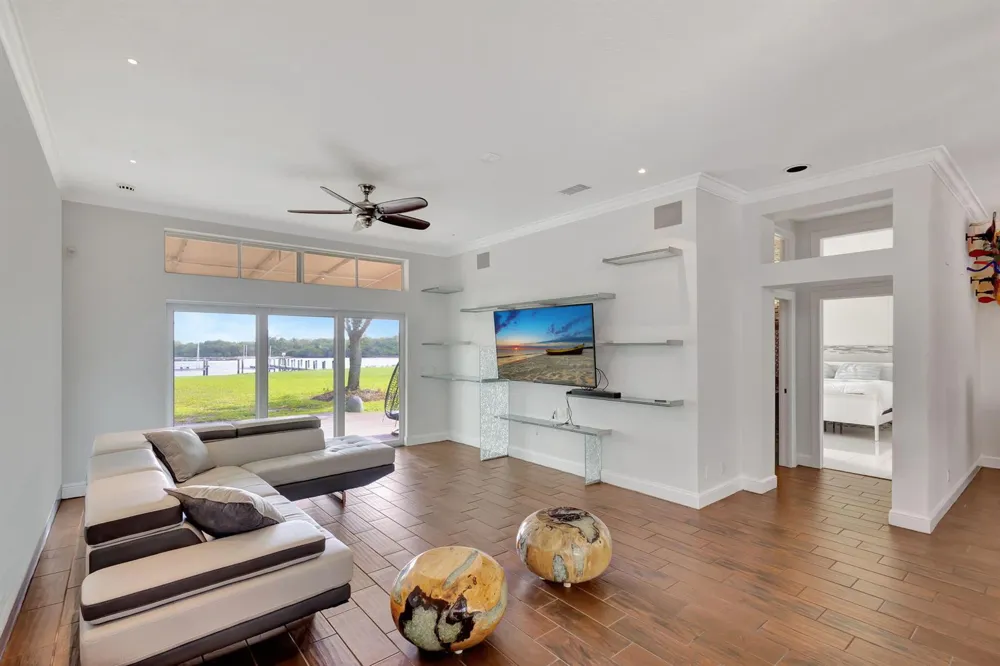 16334 PORT DICKINSON DRIVE Jupiter, FL 33477