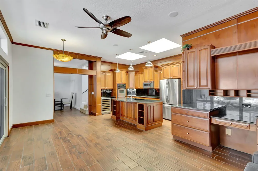 16334 PORT DICKINSON DRIVE Jupiter, FL 33477