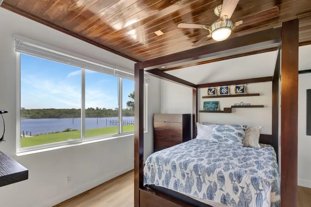 16334 PORT DICKINSON DRIVE Jupiter, FL 33477