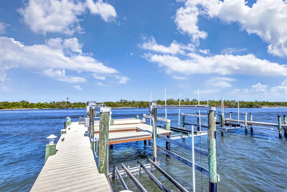 16334 PORT DICKINSON DRIVE Jupiter, FL 33477