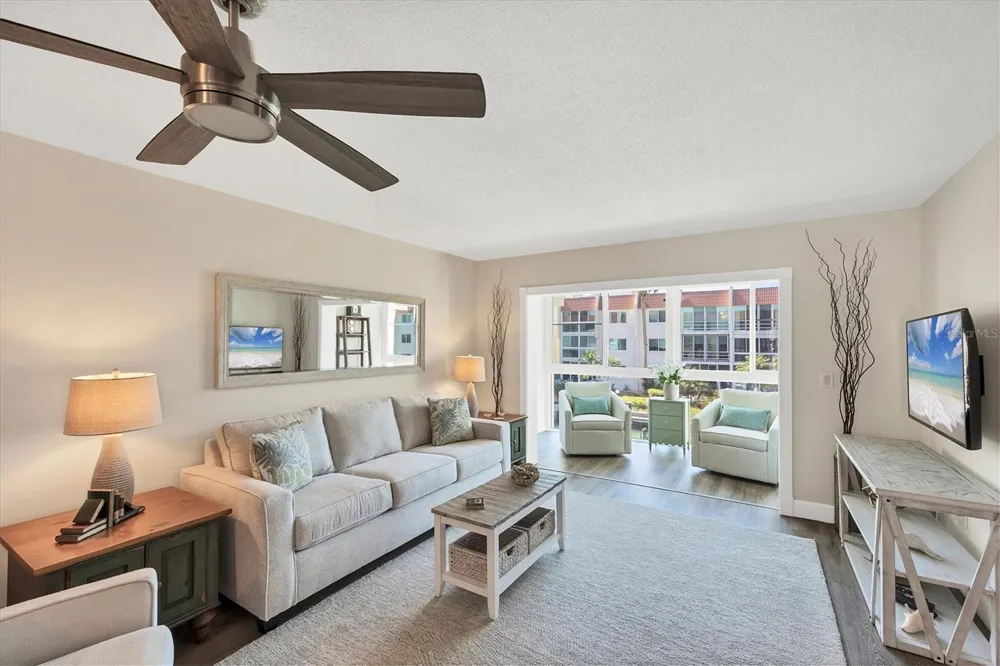 210 SANTA MARIA STREET #248 Venice, FL 34285