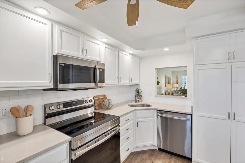 210 SANTA MARIA STREET #248 Venice, FL 34285
