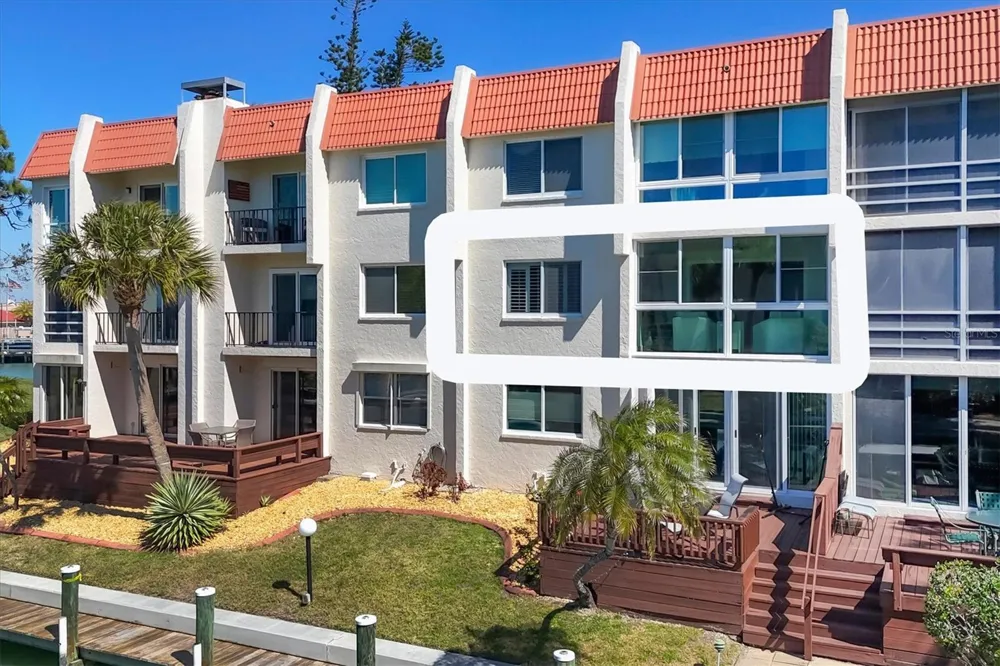 210 SANTA MARIA STREET #248 Venice, FL 34285