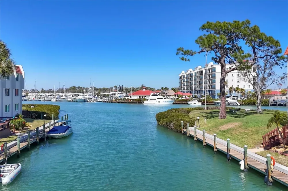 210 SANTA MARIA STREET #248 Venice, FL 34285